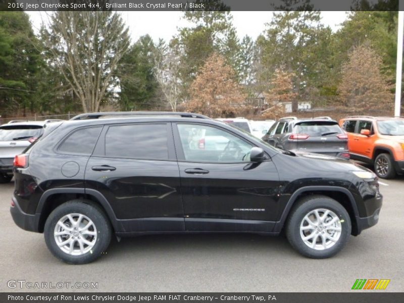 Brilliant Black Crystal Pearl / Black 2016 Jeep Cherokee Sport 4x4