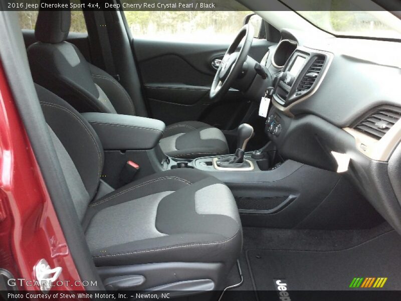 Deep Cherry Red Crystal Pearl / Black 2016 Jeep Cherokee Sport 4x4