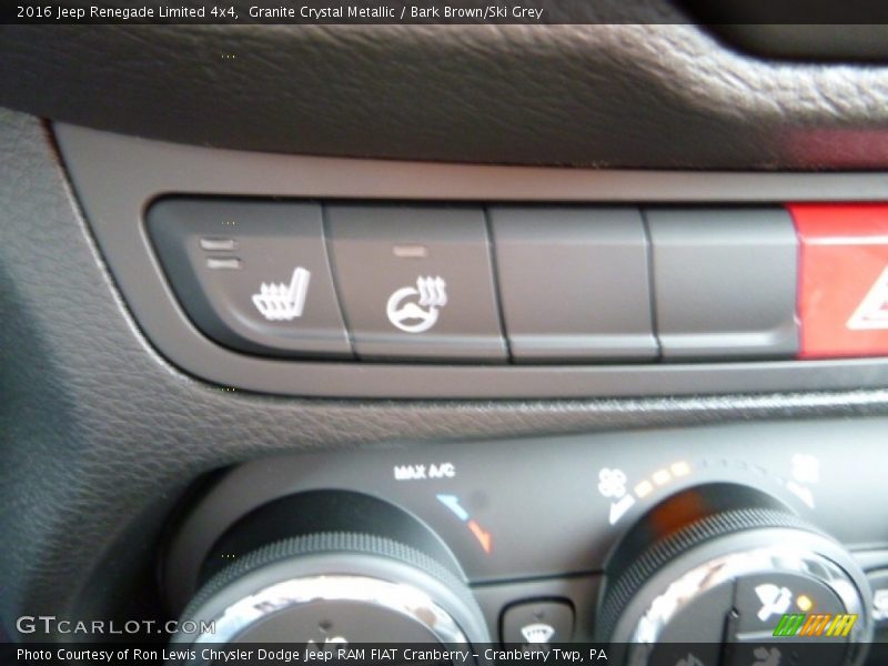 Granite Crystal Metallic / Bark Brown/Ski Grey 2016 Jeep Renegade Limited 4x4