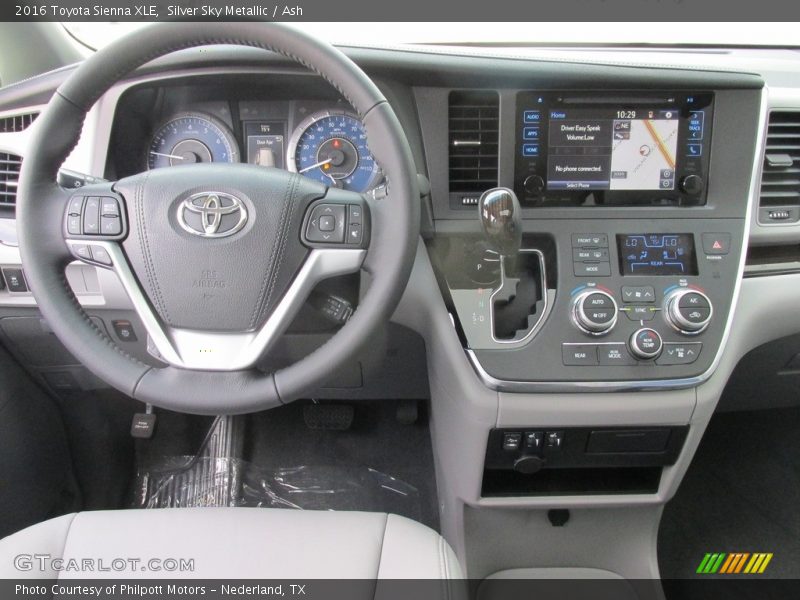 Dashboard of 2016 Sienna XLE
