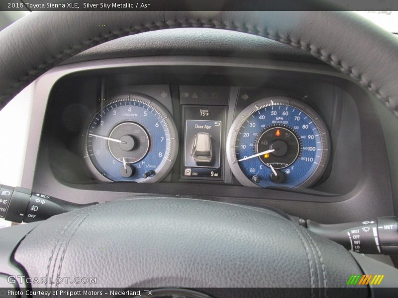  2016 Sienna XLE XLE Gauges