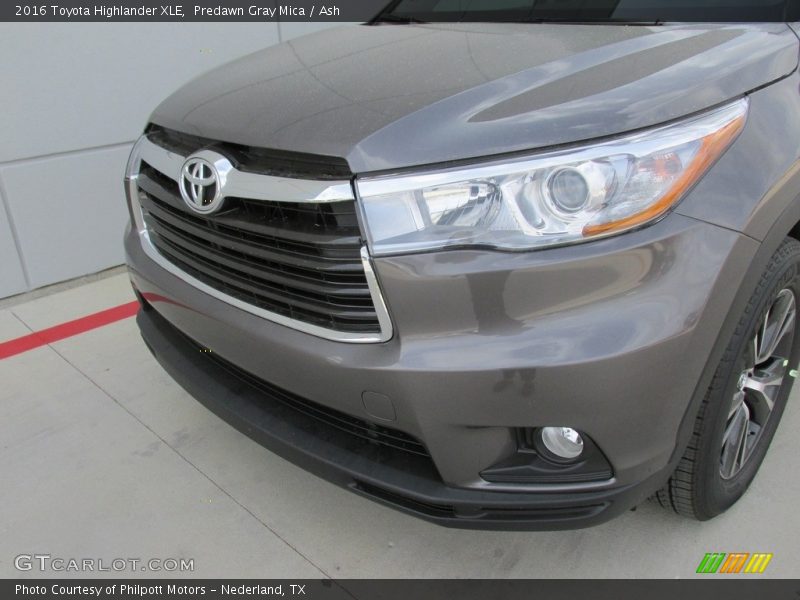 Predawn Gray Mica / Ash 2016 Toyota Highlander XLE
