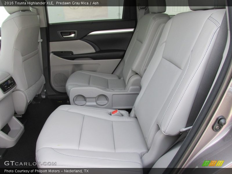 Predawn Gray Mica / Ash 2016 Toyota Highlander XLE