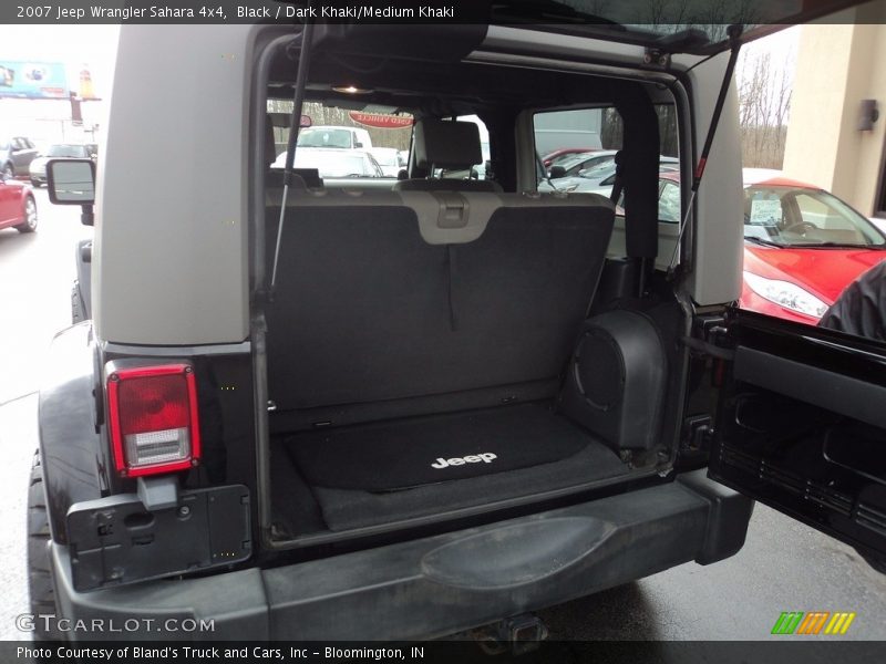 Black / Dark Khaki/Medium Khaki 2007 Jeep Wrangler Sahara 4x4