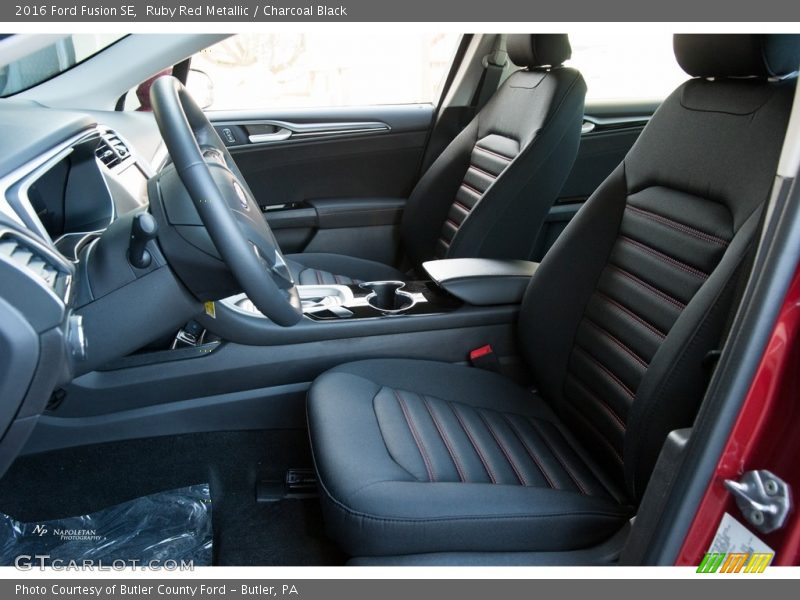 Ruby Red Metallic / Charcoal Black 2016 Ford Fusion SE