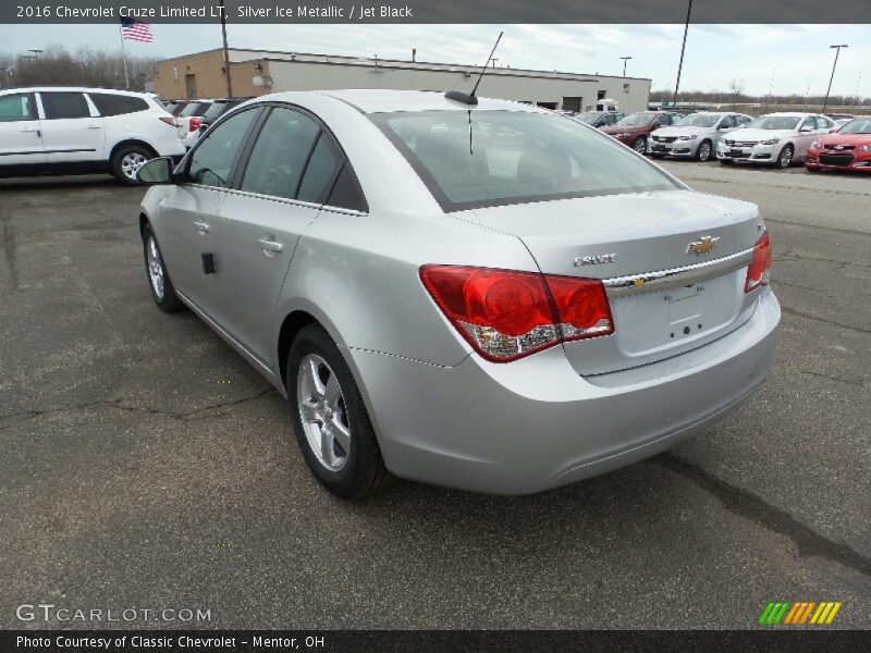 Silver Ice Metallic / Jet Black 2016 Chevrolet Cruze Limited LT