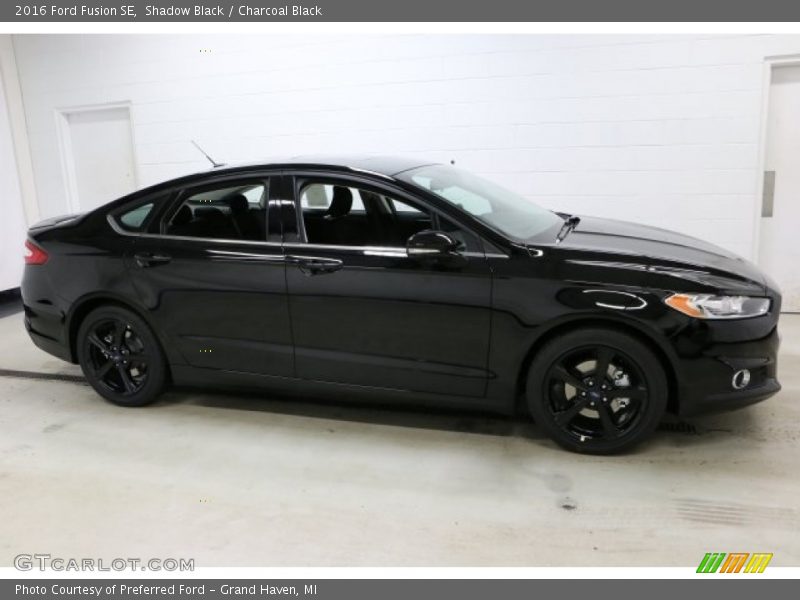 Shadow Black / Charcoal Black 2016 Ford Fusion SE