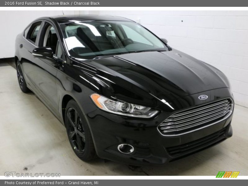 Shadow Black / Charcoal Black 2016 Ford Fusion SE
