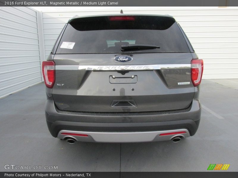 Magnetic Metallic / Medium Light Camel 2016 Ford Explorer XLT