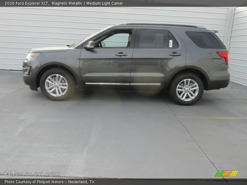Magnetic Metallic / Medium Light Camel 2016 Ford Explorer XLT
