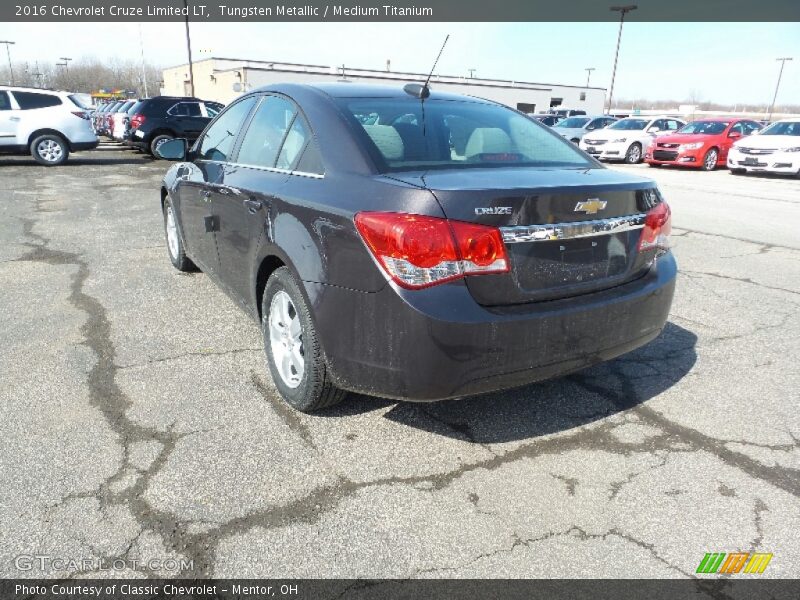 Tungsten Metallic / Medium Titanium 2016 Chevrolet Cruze Limited LT