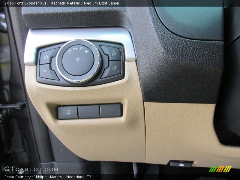 Magnetic Metallic / Medium Light Camel 2016 Ford Explorer XLT