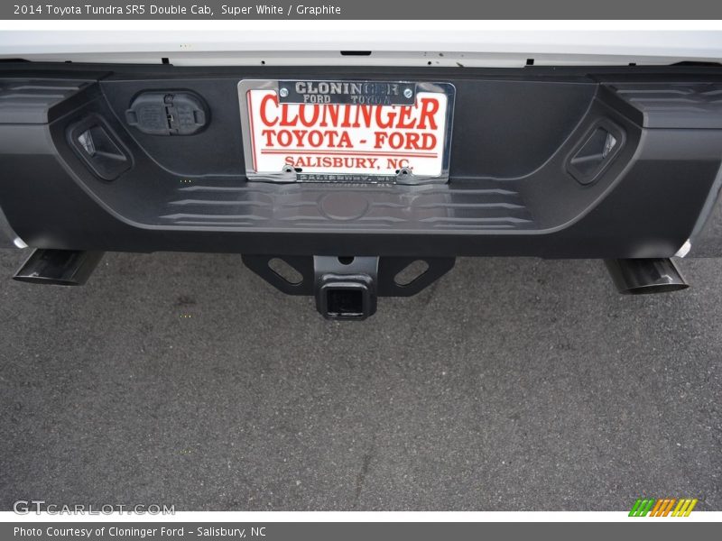 Super White / Graphite 2014 Toyota Tundra SR5 Double Cab