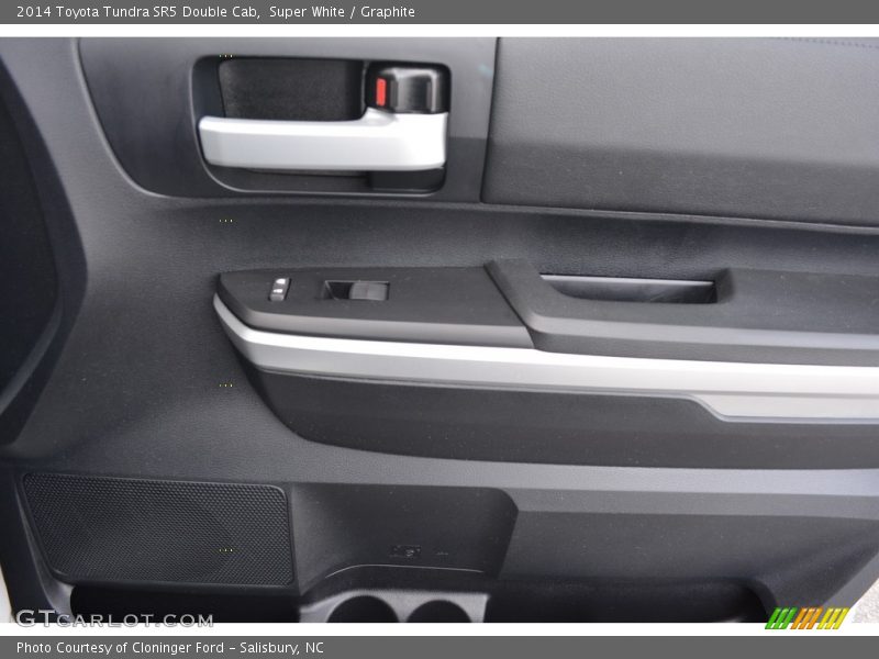 Super White / Graphite 2014 Toyota Tundra SR5 Double Cab