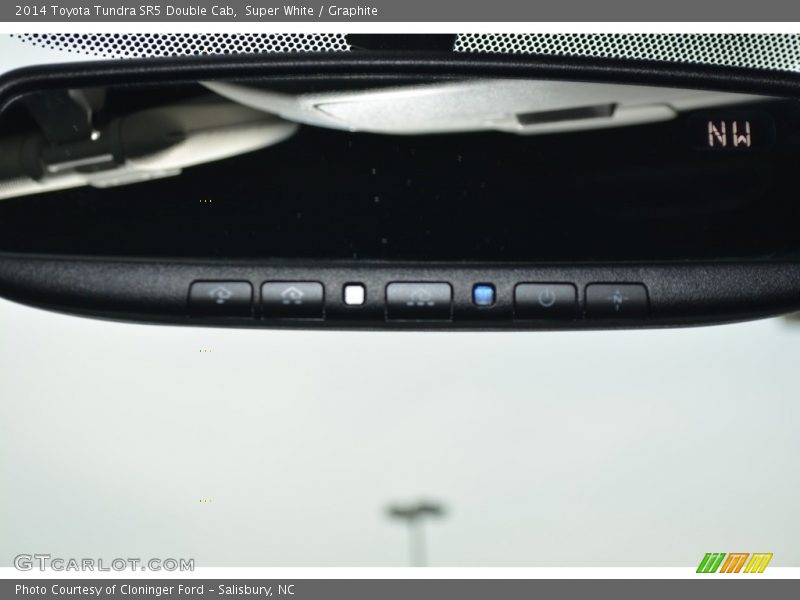 Super White / Graphite 2014 Toyota Tundra SR5 Double Cab