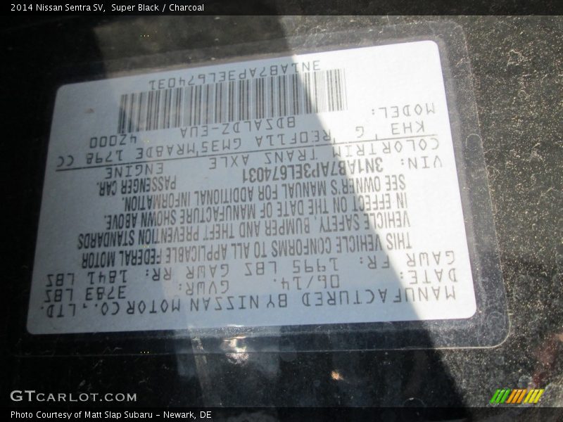 Super Black / Charcoal 2014 Nissan Sentra SV