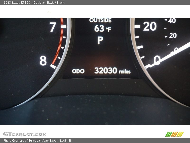 Obsidian Black / Black 2013 Lexus ES 350