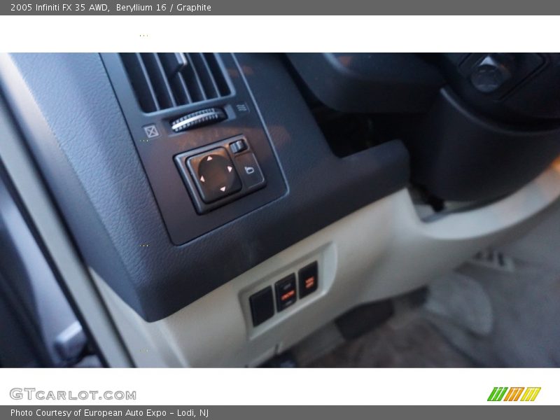 Beryllium 16 / Graphite 2005 Infiniti FX 35 AWD