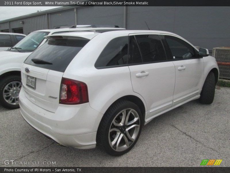 White Platinum Tri-Coat / Charcoal Black/Silver Smoke Metallic 2011 Ford Edge Sport