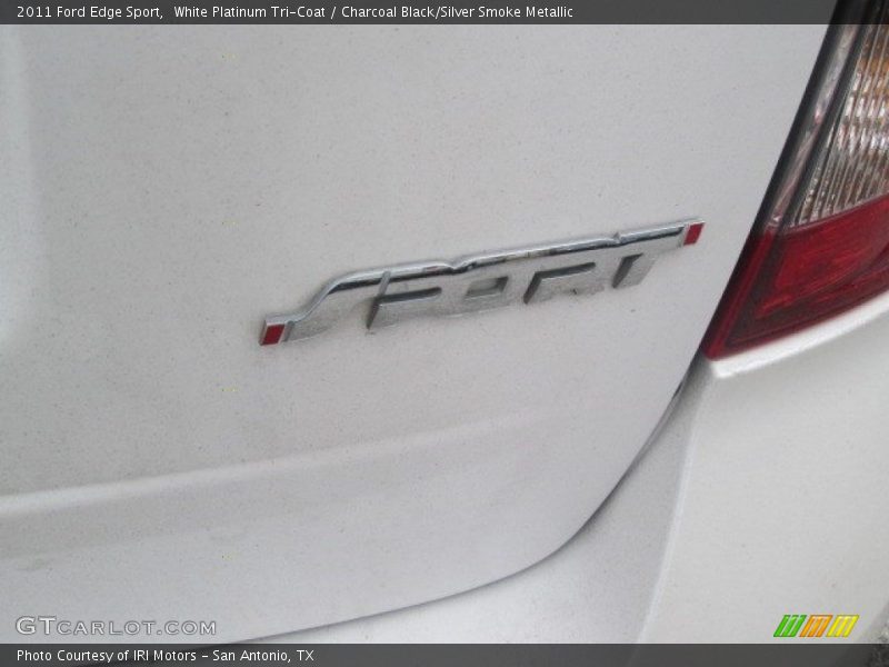 White Platinum Tri-Coat / Charcoal Black/Silver Smoke Metallic 2011 Ford Edge Sport