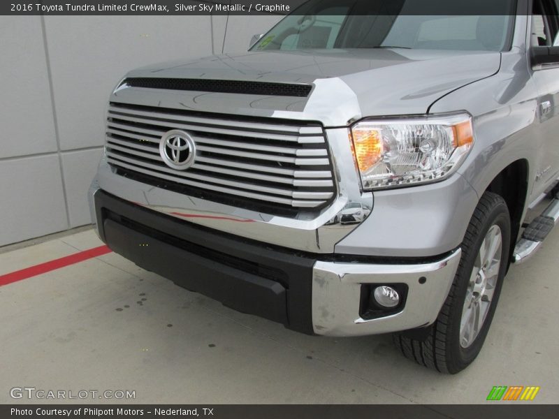 Silver Sky Metallic / Graphite 2016 Toyota Tundra Limited CrewMax