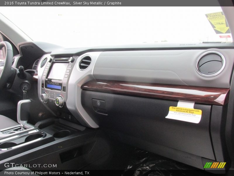 Silver Sky Metallic / Graphite 2016 Toyota Tundra Limited CrewMax
