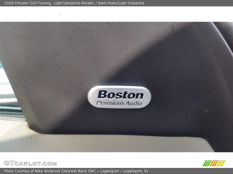 Light Sandstone Metallic / Dark Khaki/Light Graystone 2008 Chrysler 300 Touring