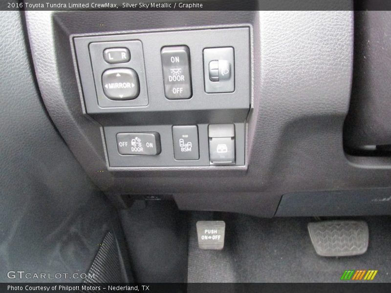 Silver Sky Metallic / Graphite 2016 Toyota Tundra Limited CrewMax