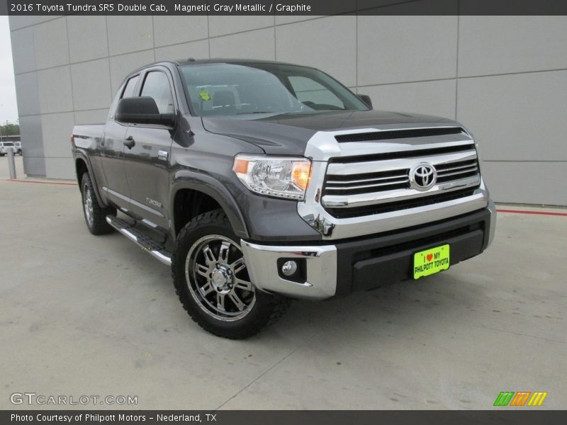 Magnetic Gray Metallic / Graphite 2016 Toyota Tundra SR5 Double Cab