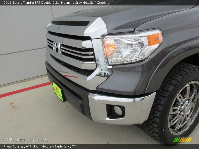 Magnetic Gray Metallic / Graphite 2016 Toyota Tundra SR5 Double Cab