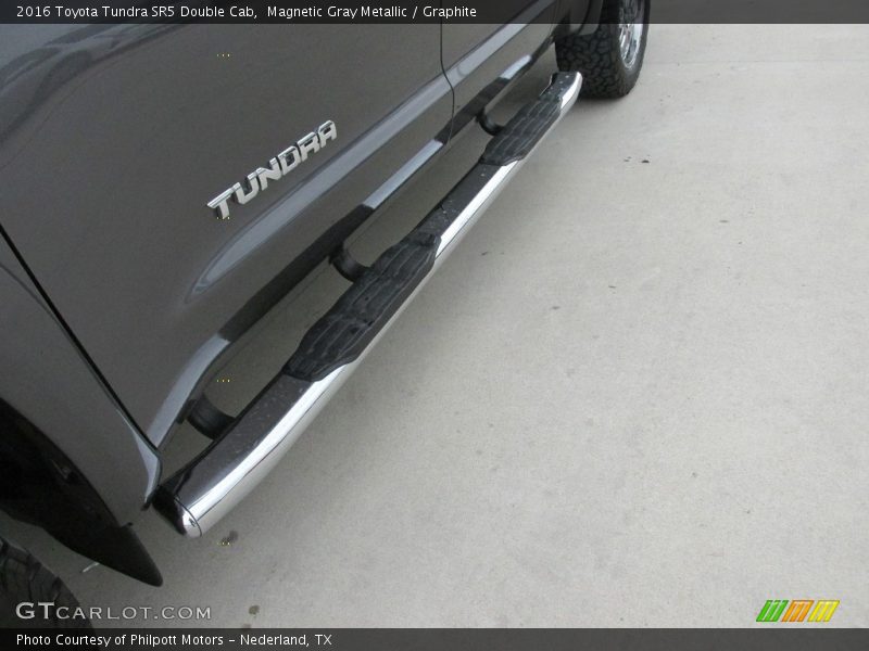 Magnetic Gray Metallic / Graphite 2016 Toyota Tundra SR5 Double Cab