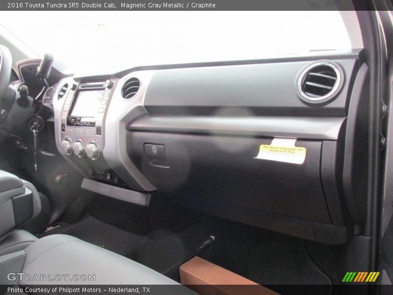 Magnetic Gray Metallic / Graphite 2016 Toyota Tundra SR5 Double Cab