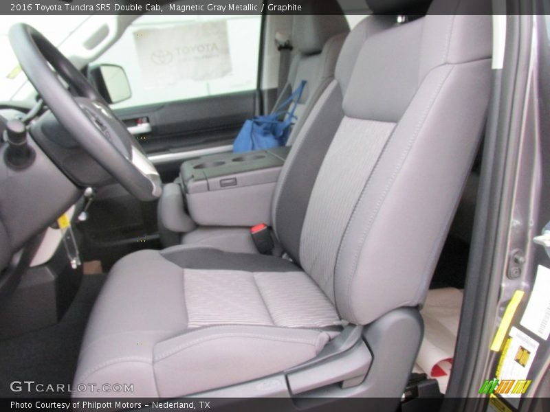 Magnetic Gray Metallic / Graphite 2016 Toyota Tundra SR5 Double Cab