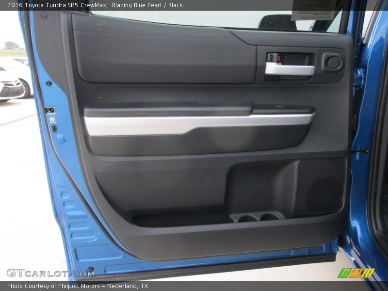 Door Panel of 2016 Tundra SR5 CrewMax