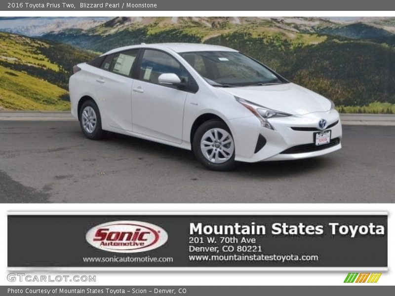 Blizzard Pearl / Moonstone 2016 Toyota Prius Two