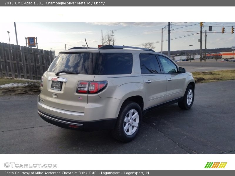 Champagne Silver Metallic / Ebony 2013 GMC Acadia SLE