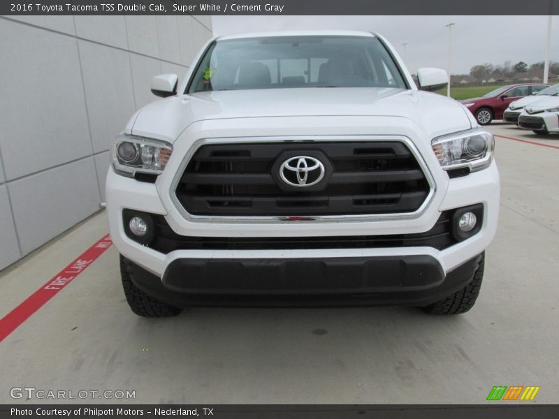 Super White / Cement Gray 2016 Toyota Tacoma TSS Double Cab