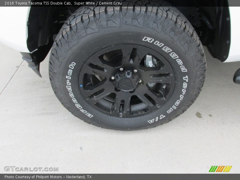 Super White / Cement Gray 2016 Toyota Tacoma TSS Double Cab