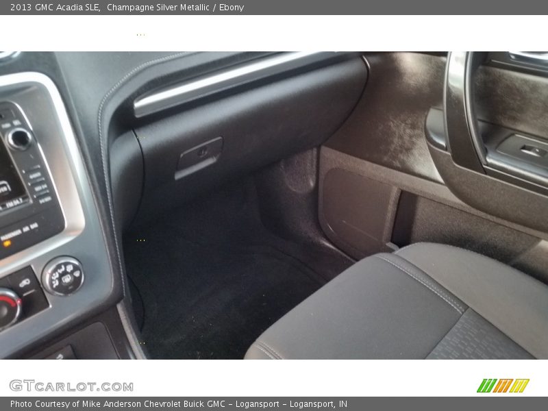 Champagne Silver Metallic / Ebony 2013 GMC Acadia SLE