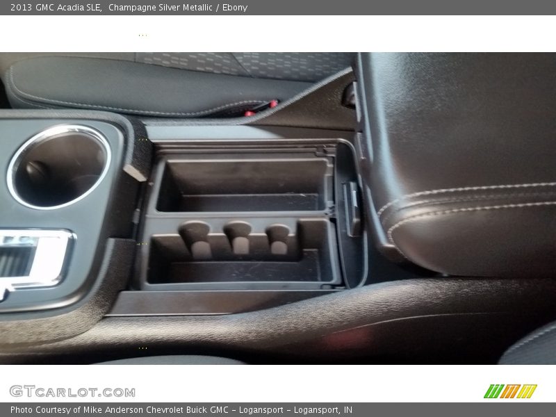 Champagne Silver Metallic / Ebony 2013 GMC Acadia SLE