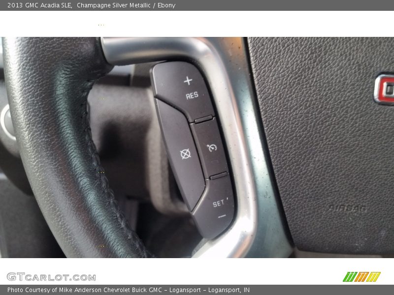 Champagne Silver Metallic / Ebony 2013 GMC Acadia SLE