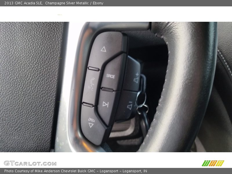 Champagne Silver Metallic / Ebony 2013 GMC Acadia SLE