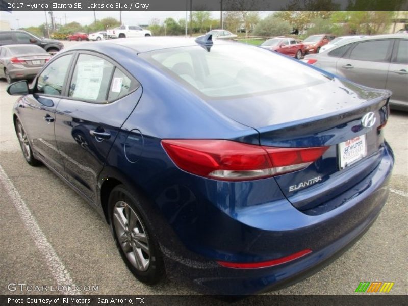 Lakeside Blue / Gray 2017 Hyundai Elantra SE