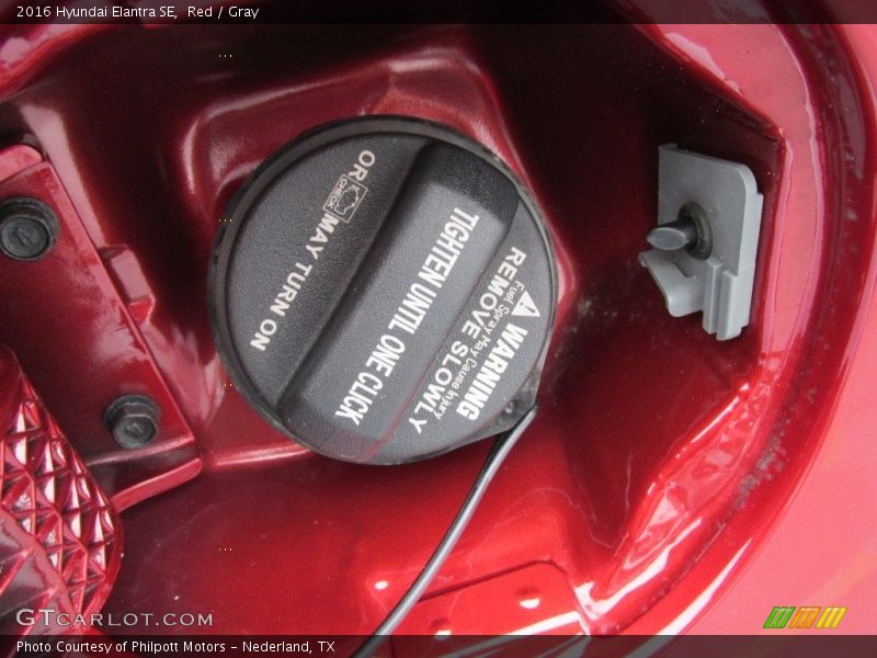 Red / Gray 2016 Hyundai Elantra SE