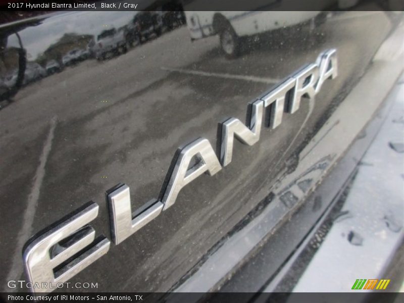 Black / Gray 2017 Hyundai Elantra Limited
