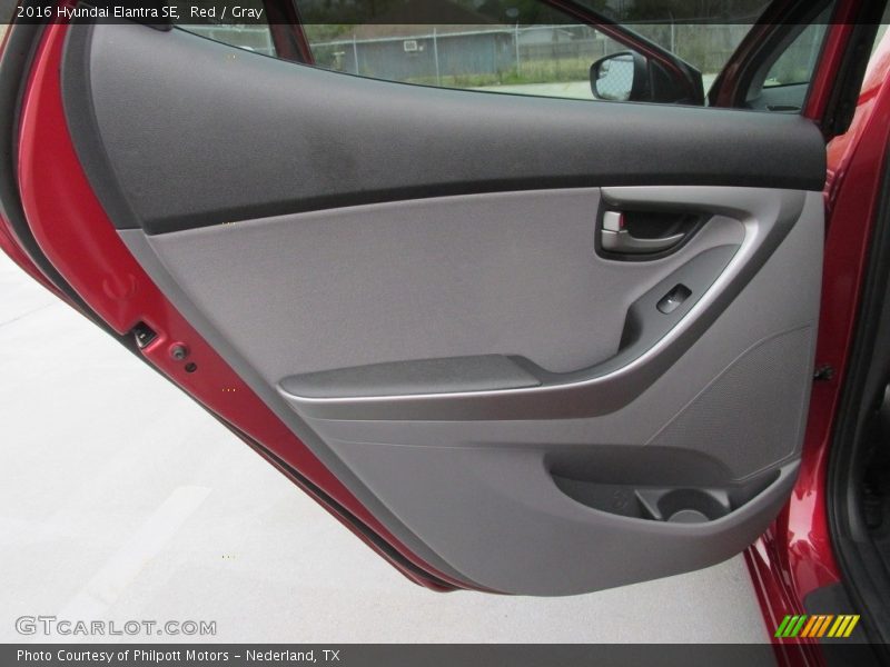 Red / Gray 2016 Hyundai Elantra SE
