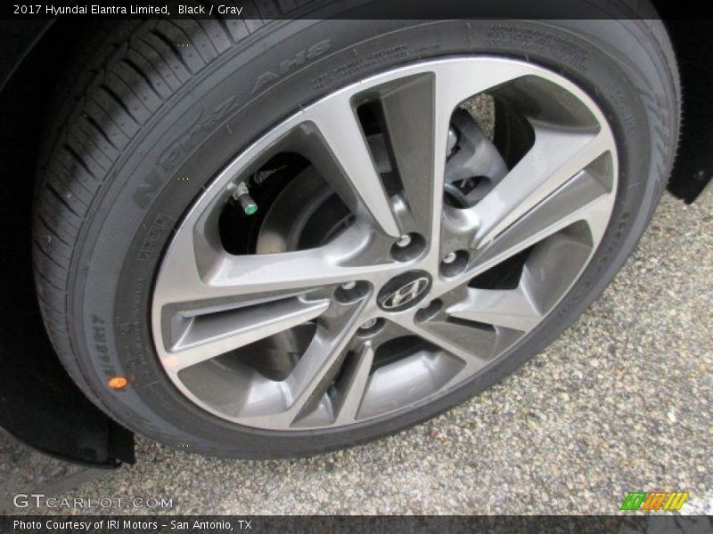 Black / Gray 2017 Hyundai Elantra Limited