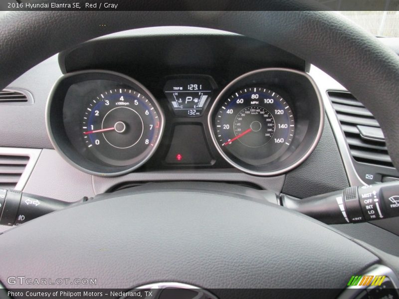 Red / Gray 2016 Hyundai Elantra SE