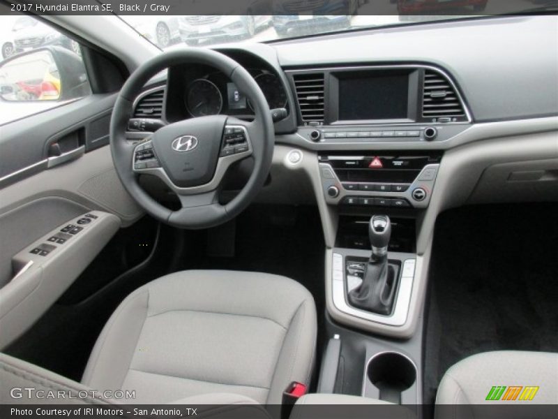 Black / Gray 2017 Hyundai Elantra SE