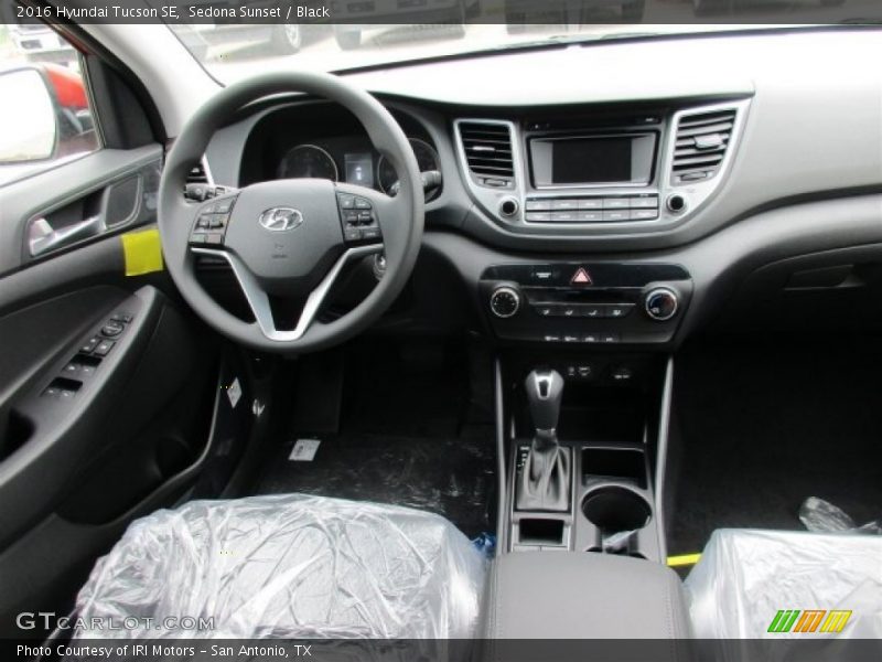 Sedona Sunset / Black 2016 Hyundai Tucson SE
